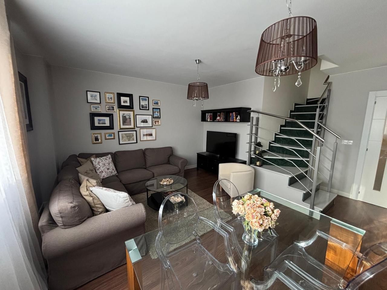 Living room of Duplex for sale in  Zaragoza Capital  with Air Conditioner, Heating and Terrace