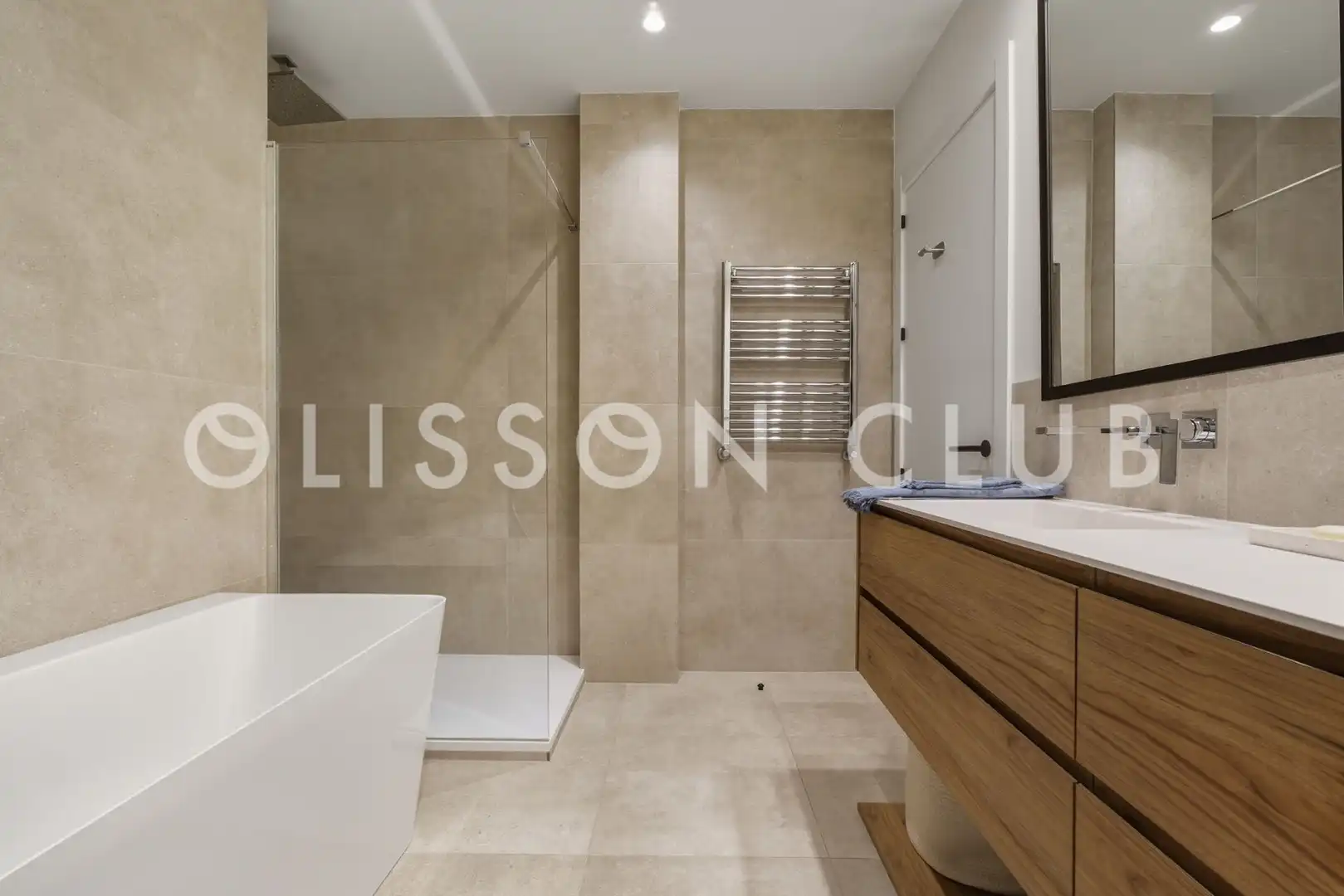 Apartament en venda a Hispanoamérica - Bernabéu