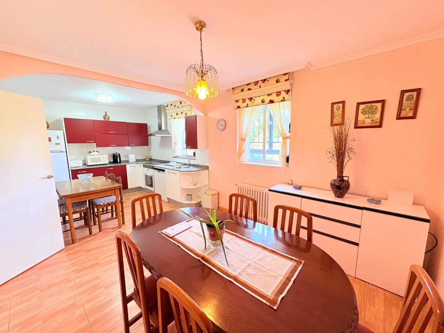 Cocina de Casa o chalet en venta en Torre del Bierzo con Calefacción, Jardín privado y Trastero
