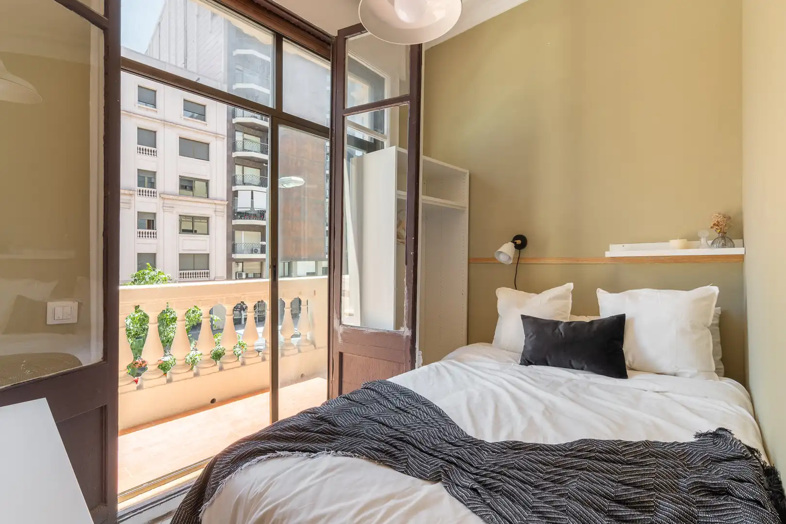 Room in Carrer d'Aragó, 181, L'Antiga Esquerra de l'Eixample