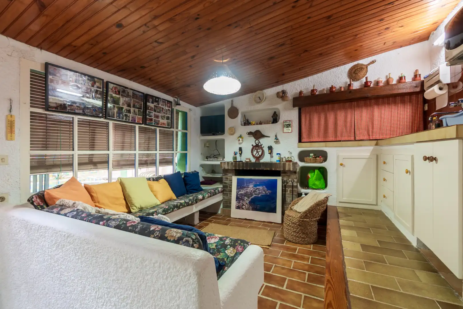 Sala d'estar de Planta baixa en venda en Llançà amb Aire condicionat, Calefacció i Jardí privat