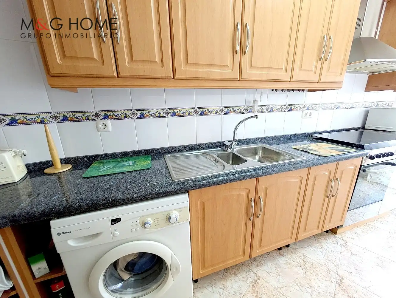 Küche von Maisonette zum Verkauf in Nerja mit Terrasse, Abstellraum und Möbliert