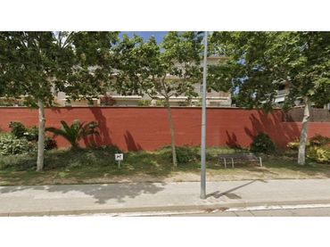 Reihenhaus mit Garten zum Verkauf in Calle Josep Vicenç Foix
