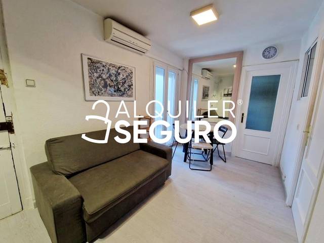 Piso en Alquiler en de Fuencarral en Trafalgar