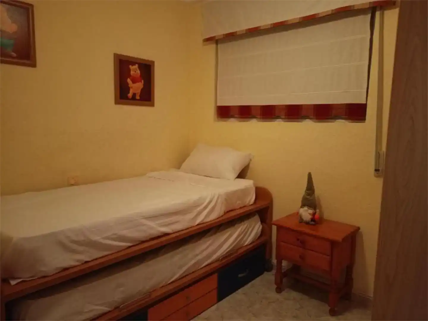 Dormitori de Apartament en venda en Torrevieja amb Aire condicionat i Terrassa