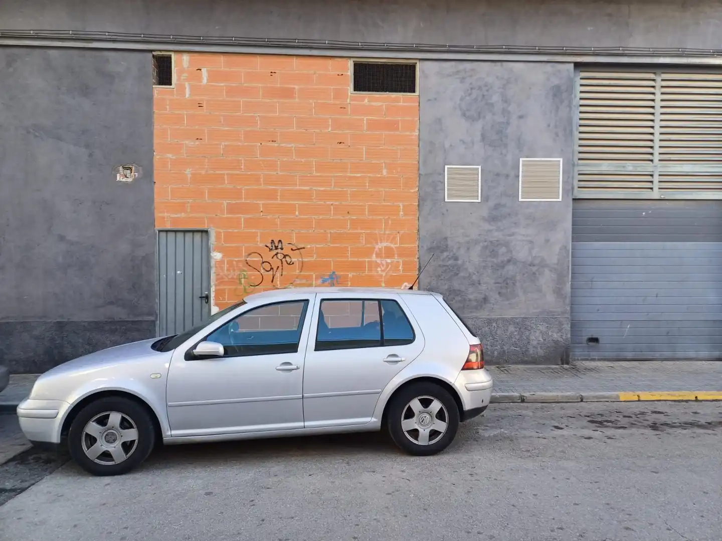 Parkplatz von Geschaftsraum zum Verkauf in Amposta