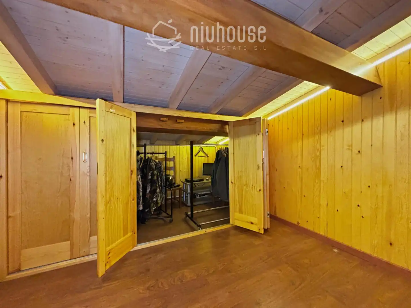 Local en venta en Bellver de Cerdanya