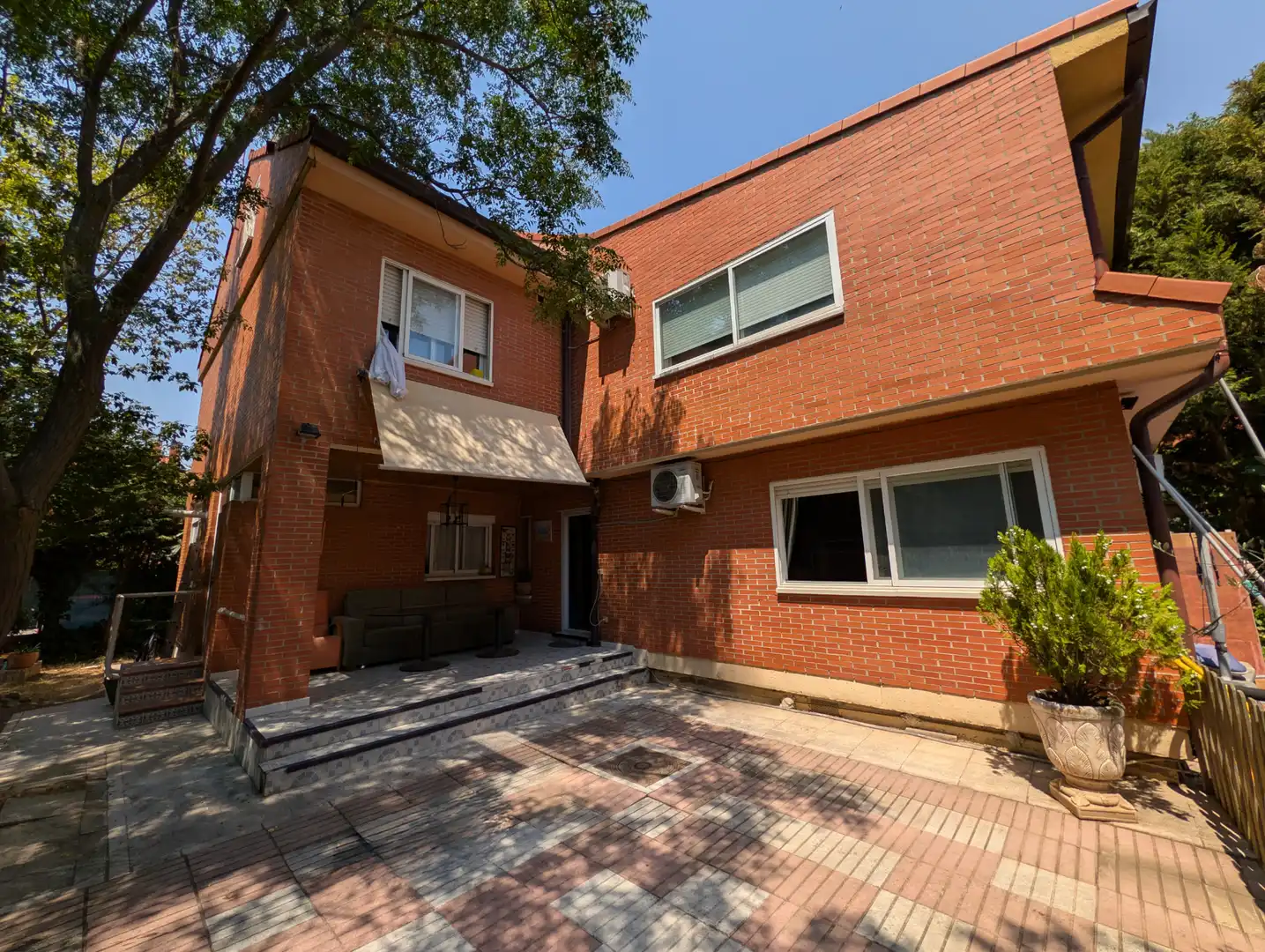 Exterior view of Houses for sale in Rivas-Vaciamadrid  with Heating, Private garden and Swimming Pool