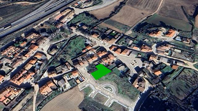 Terreno en Venta en C/ Calvario en Iriépal - Taracena - Valdenoches