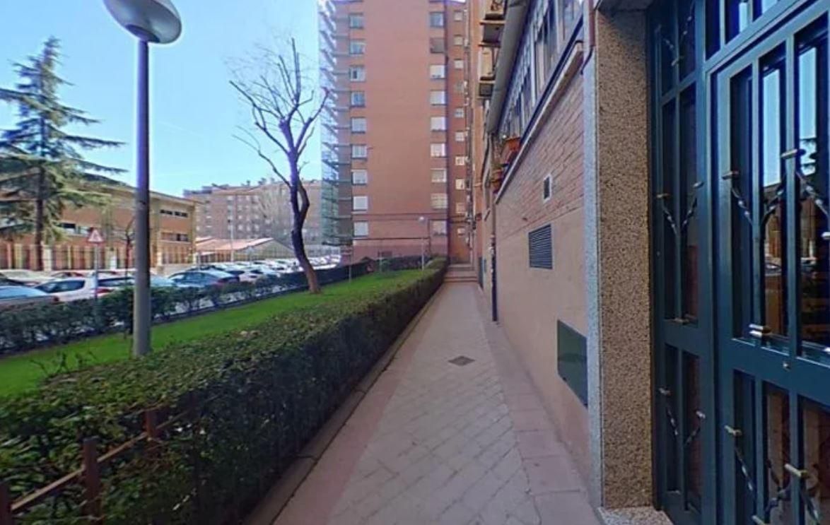 Vista exterior de Pis en venda en Fuenlabrada amb Terrassa