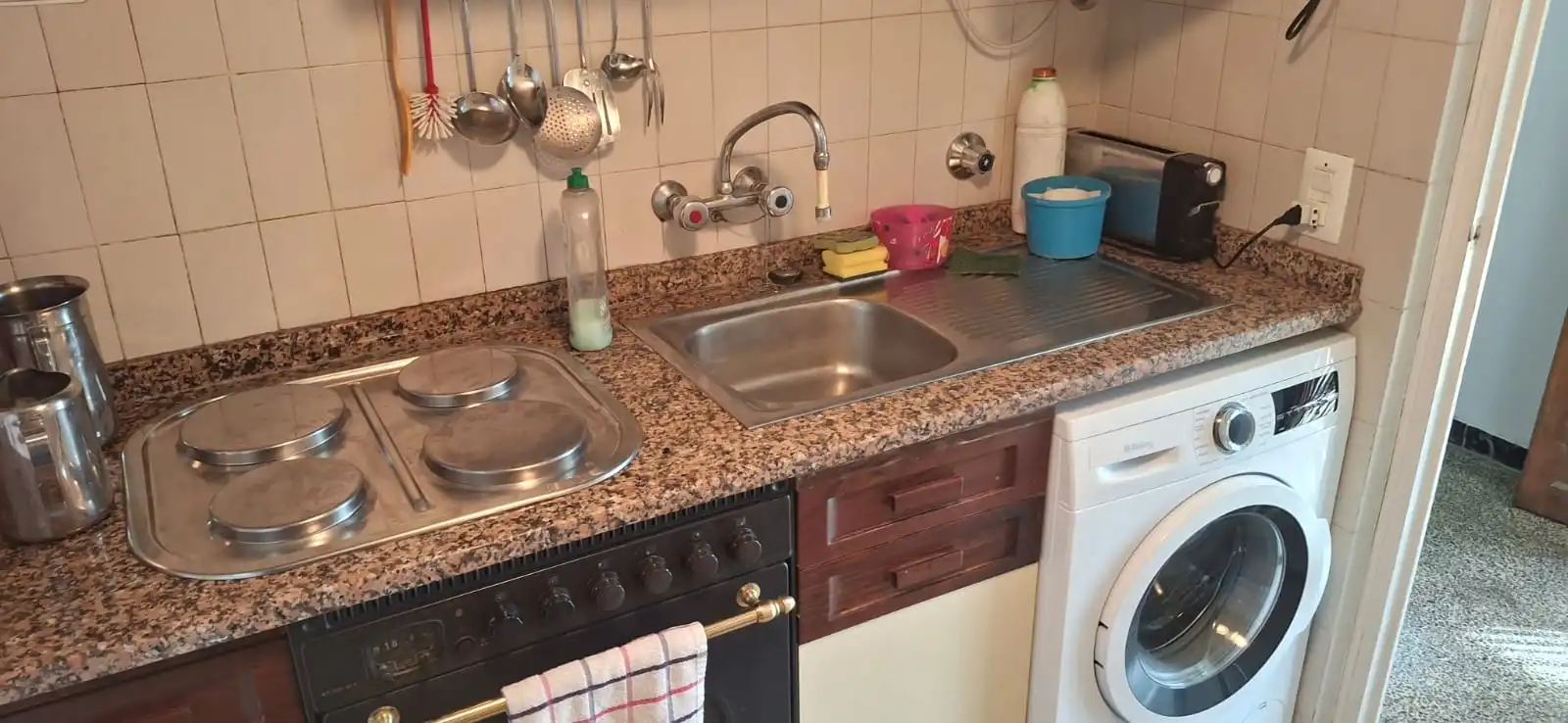 Cuina de Casa o xalet en venda en Cadrete amb Calefacció, Jardí privat i Terrassa