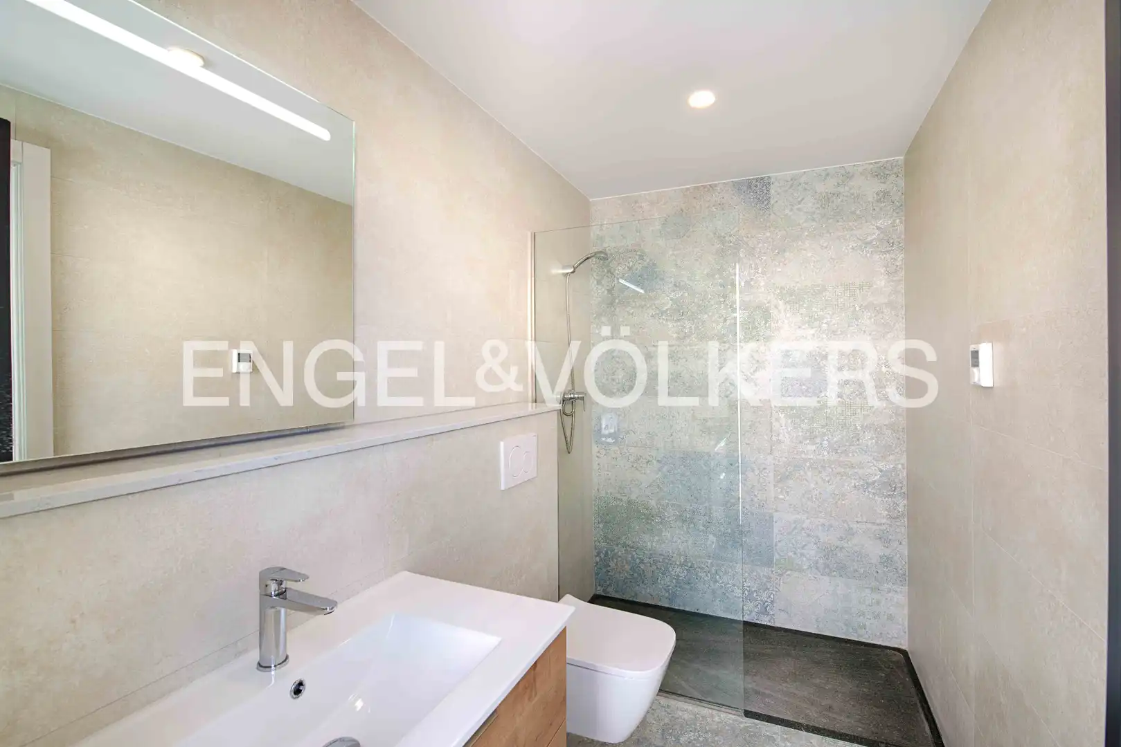 Bathroom of Detached homes for sale in Empuriabrava  with Terrace and Swimming Pool