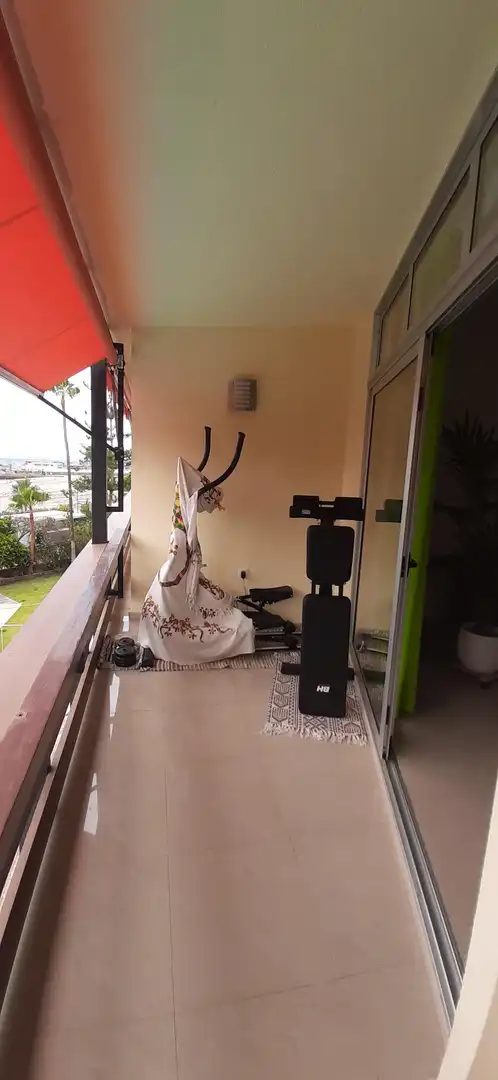Habitación de Apartamento en venta en Arona con Terraza y Piscina comunitaria