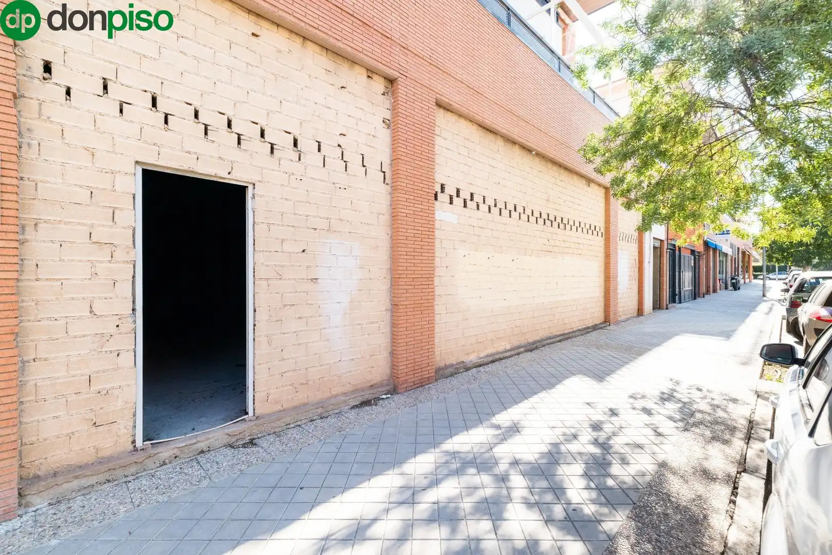 Außenansicht von Geschaftsraum zum Verkauf in Granada