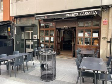 Business premises for transfer in Calle Emilia Pardo Bazán