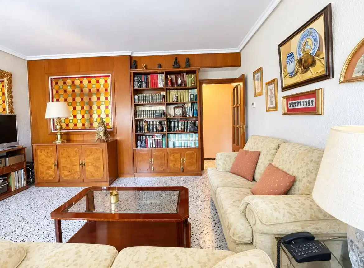 Flat en asín y palacios, Romareda photo 4