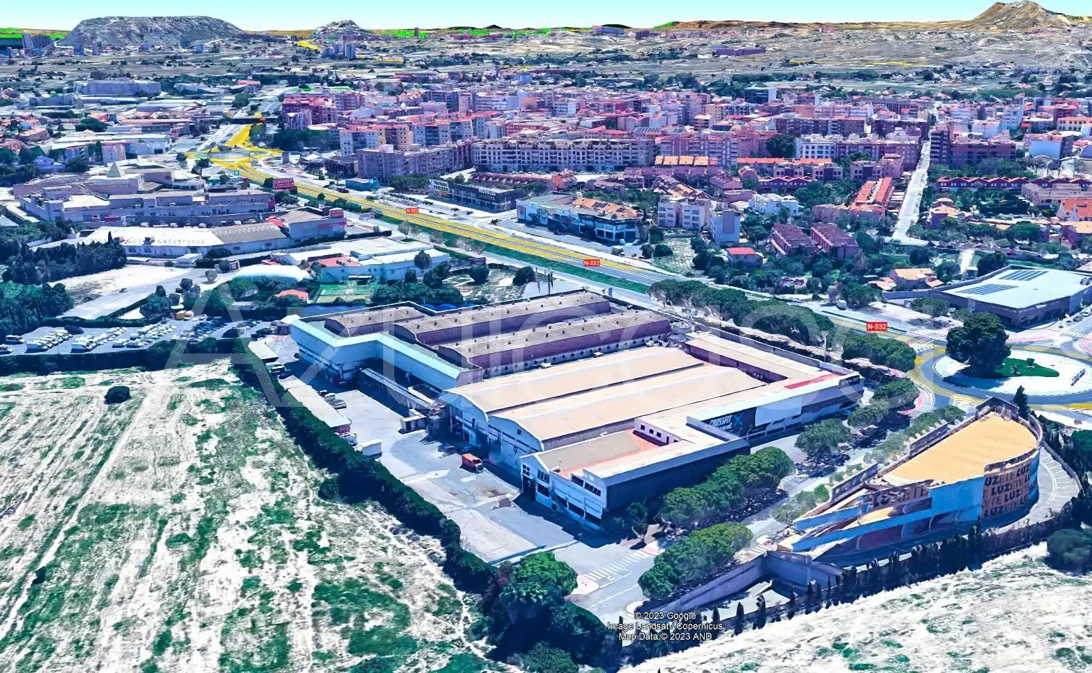 Vista exterior de Local en venda en Sant Joan d'Alacant amb Terrassa
