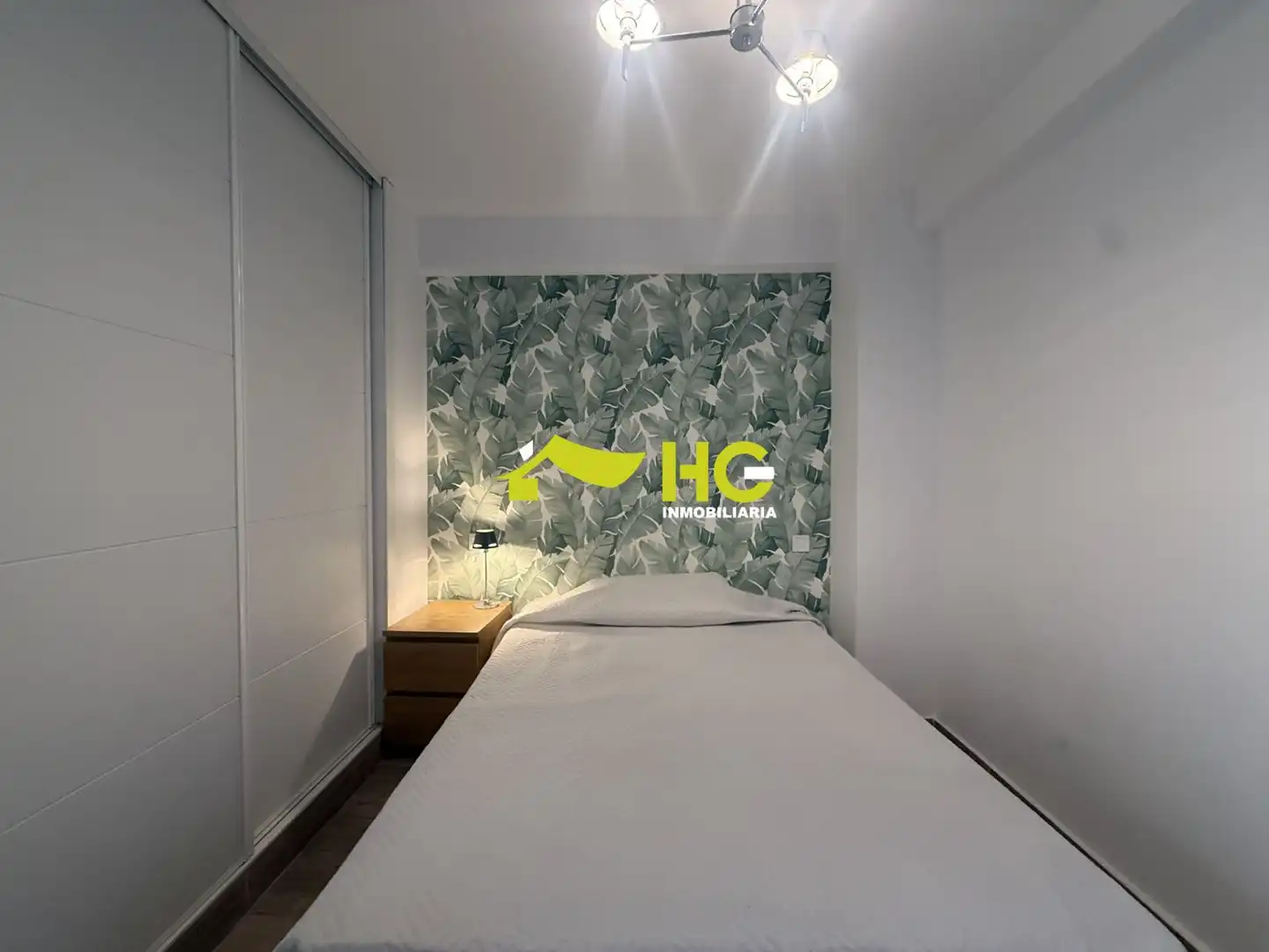 Habitación de Piso de alquiler en Alcorcón con Aire acondicionado, Calefacción y Amueblado