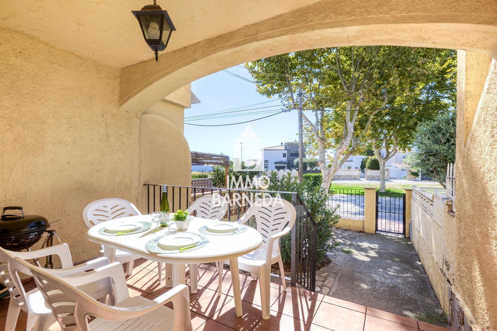 Garden of House or chalet for sale in Empuriabrava  with Air Conditioner, Heating and Private garden