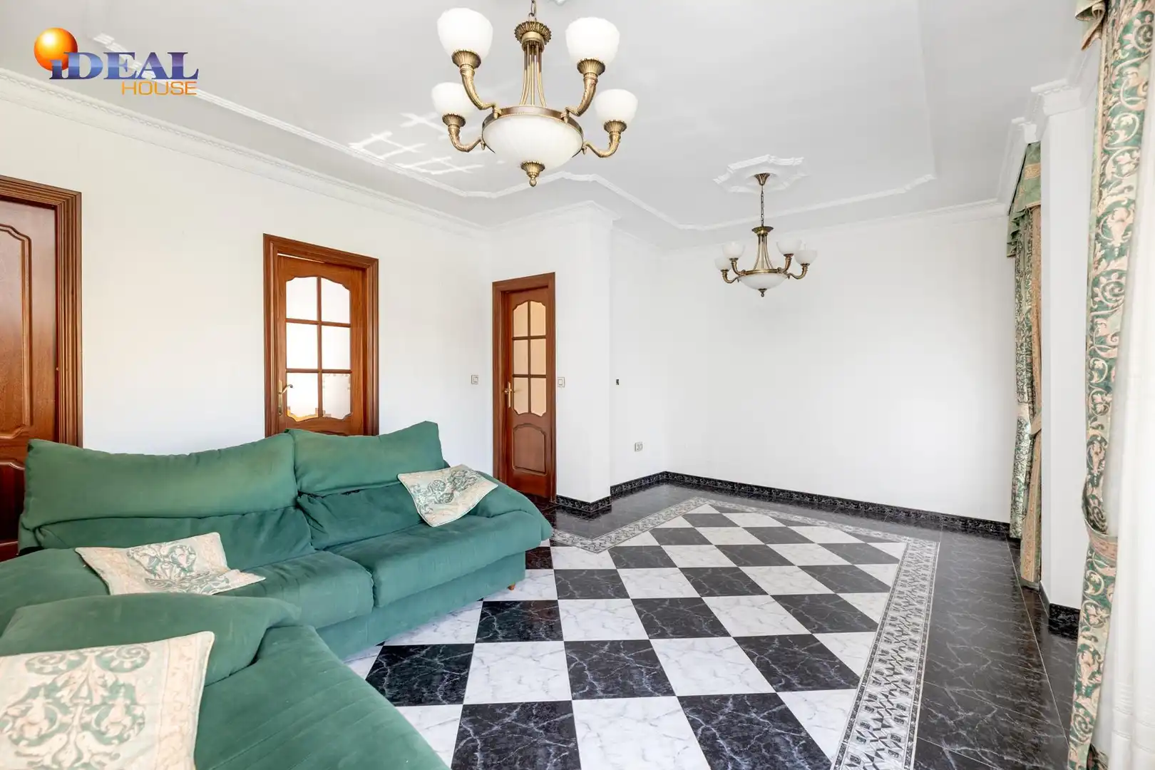 Flat for sale in Calle Cervantes, Algarinejo