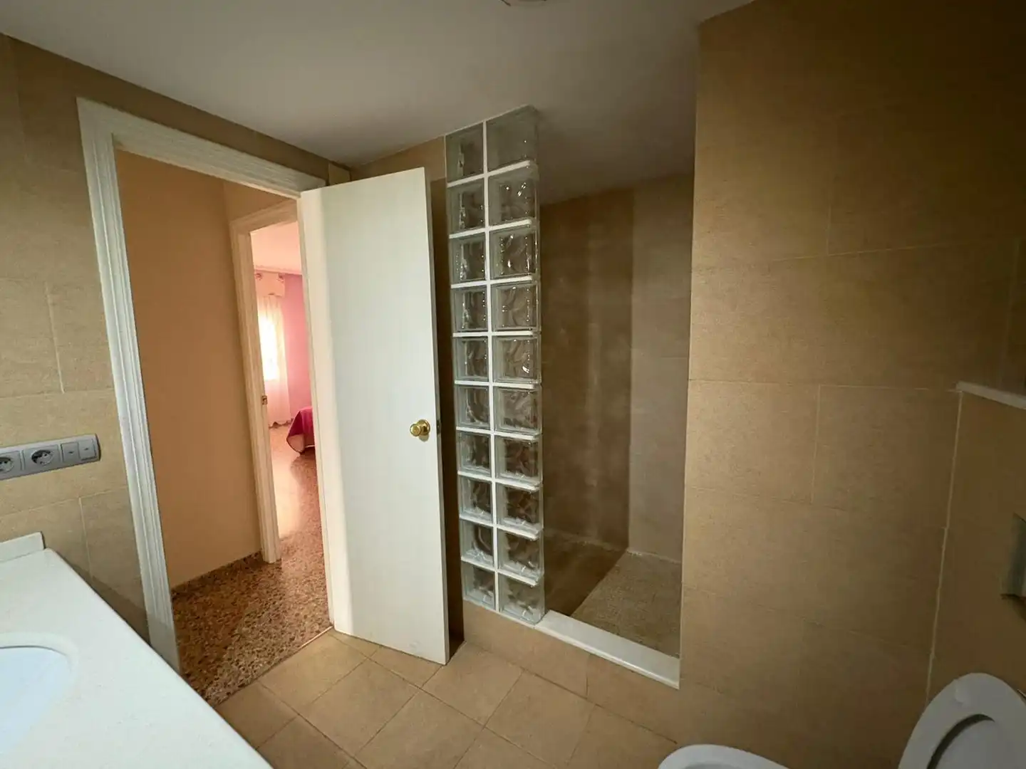 Bathroom of Flat for sale in Vila-real  with Air Conditioner
