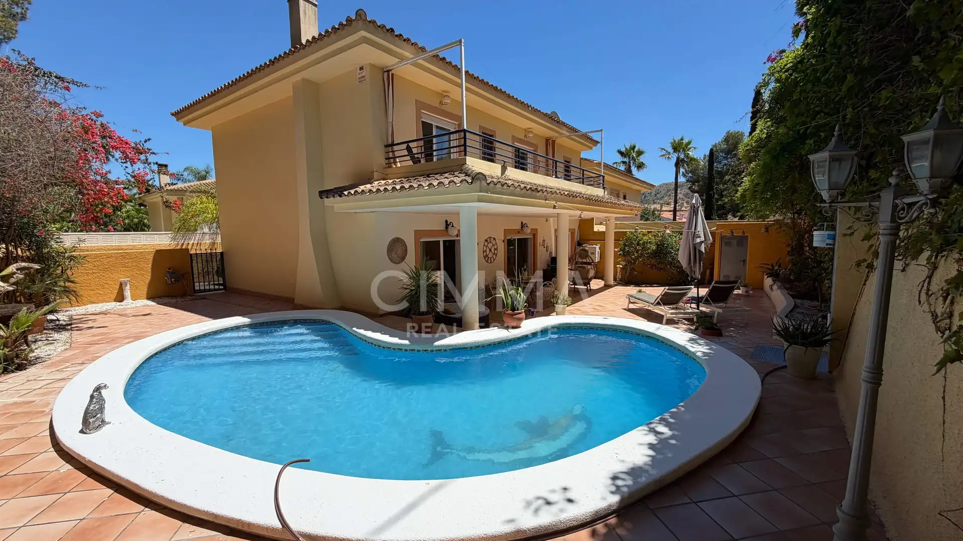 Exterior view of Detached homes for sale in L'Alfàs del Pi  with Air Conditioner, Heating and Terrace