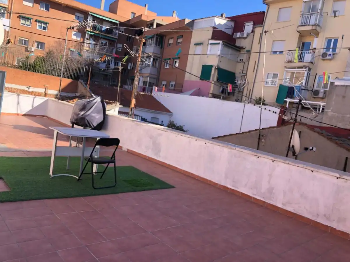 Apartament de lloguer a Valdeacederas