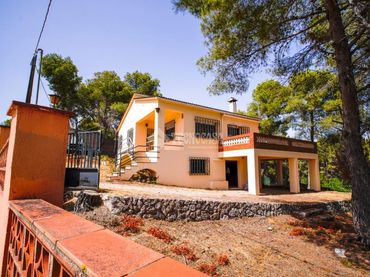 Landhaus zum Verkauf in La Collada - Sis Camins