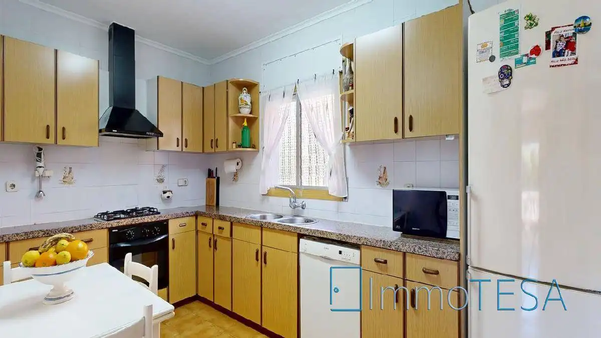 Cocina de Casa o chalet en venta en Barberà del Vallès con Aire acondicionado, Calefacción y Jardín privado
