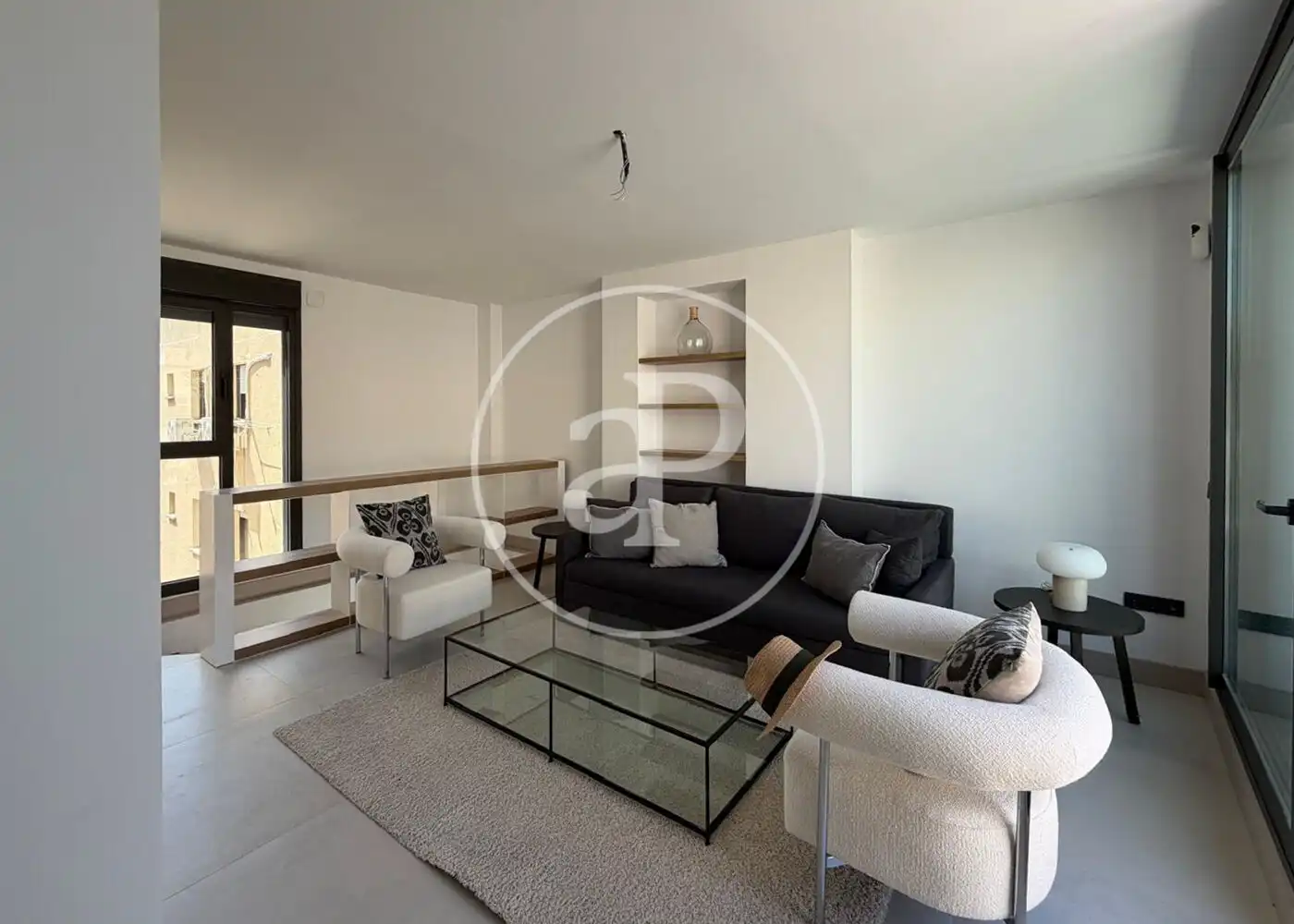 Living room of Flat for sale in Madrid  with Air Conditioner, Heating and Terrace