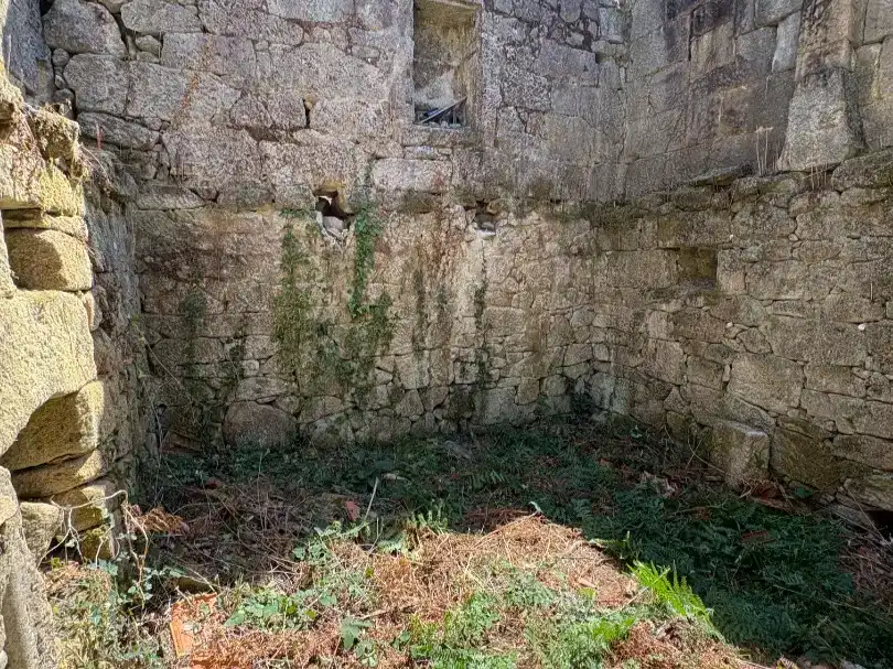 Flat for sale in A Lama  , Pontevedra
