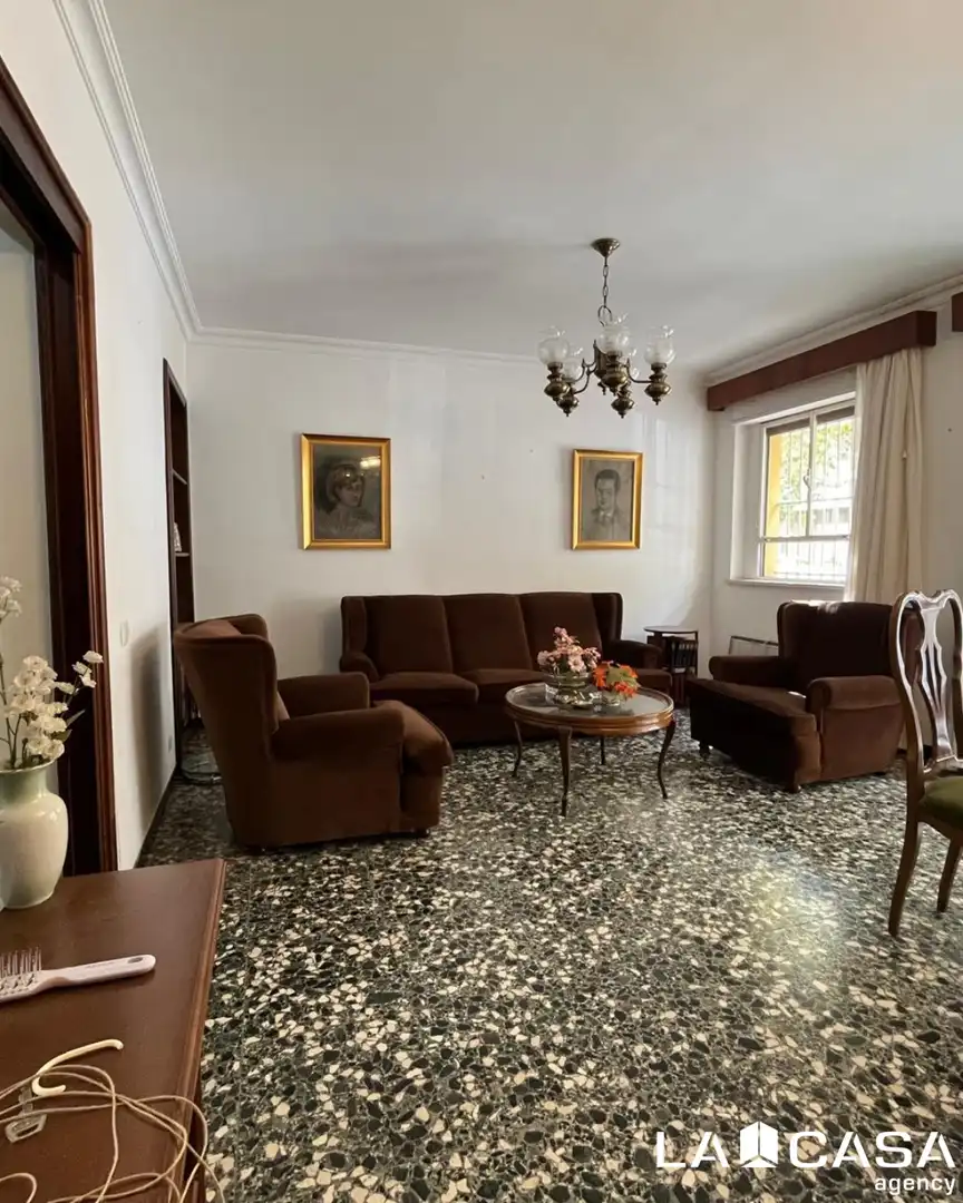 Living room of Flat for sale in Sevilla  with Heating, Private garden and Terrace