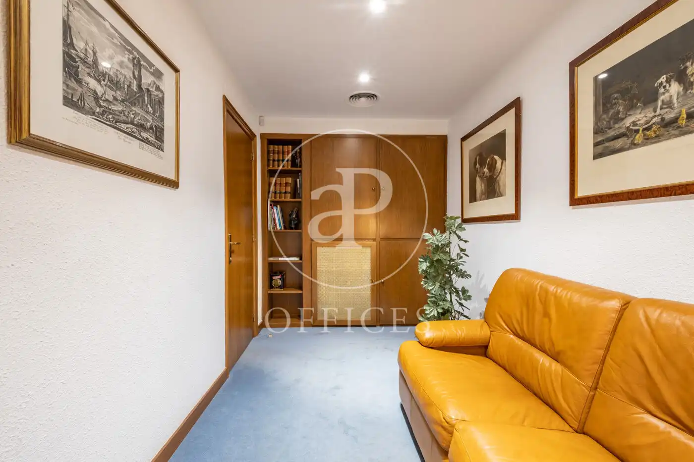 Büro zum Verkauf in Barcelona mit Klimaanlage und Heizung