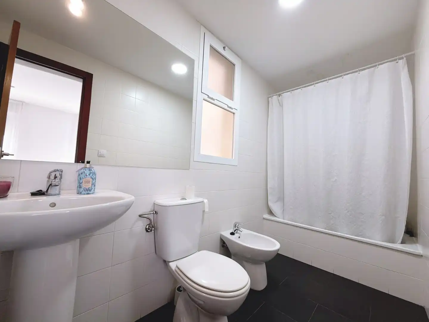Baño de Piso en venta en Entrenúcleos