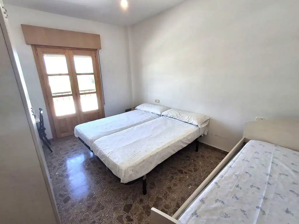 Habitación de Casa o chalet en venta en La Roda con Calefacción, Terraza y Trastero