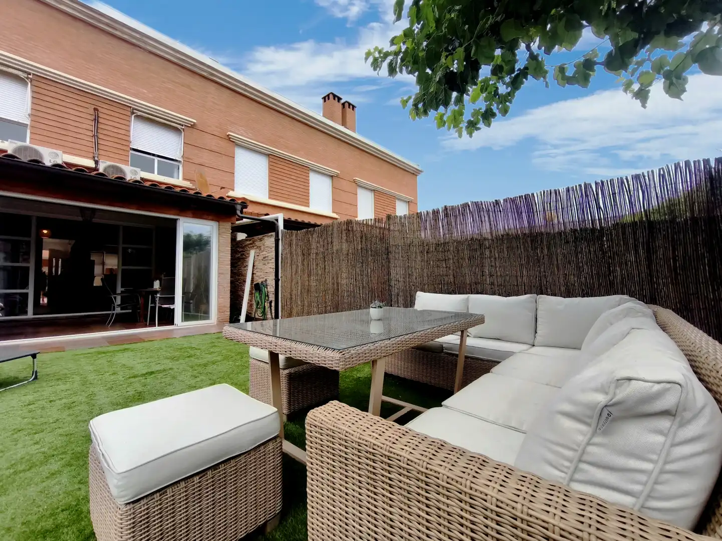 Terrassa de Casa o xalet en venda en Lardero amb Aire condicionat, Calefacció i Jardí privat