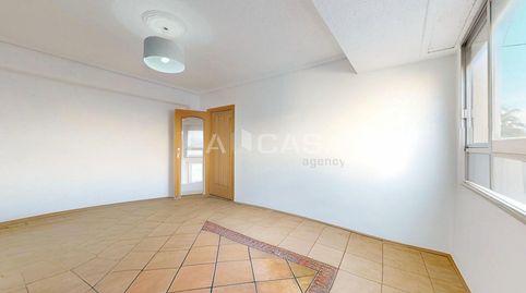 Photo 2 of Flat for sale in Carrer de Sant Francesc de Paula, Natzaret, Valencia Capital