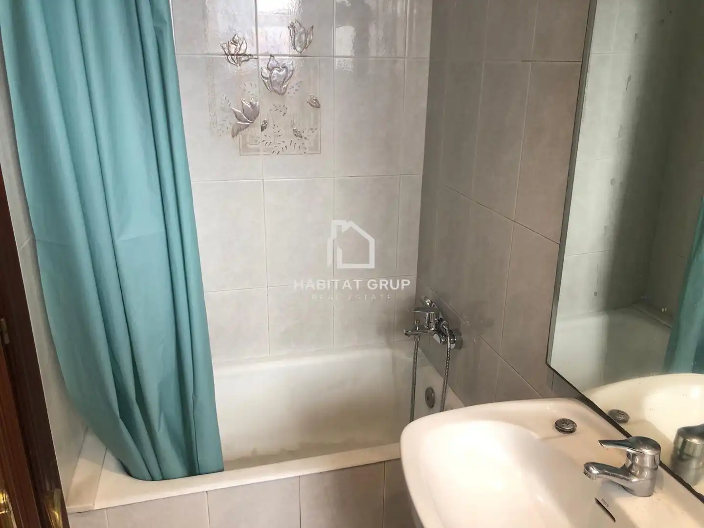 Badezimmer von Dachboden zum Verkauf in Manresa mit Klimaanlage, Heizung und Terrasse