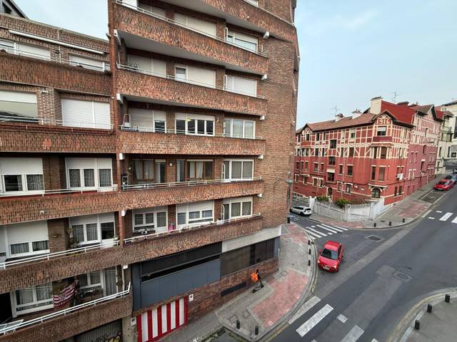 Piso en Venta en Iralabarri