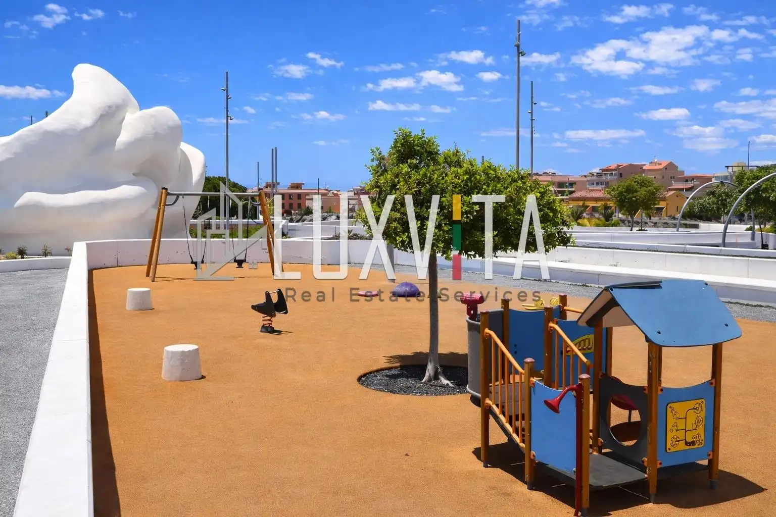 Vista exterior de Apartament en venda en Arona amb Aire condicionat, Terrassa i Moblat