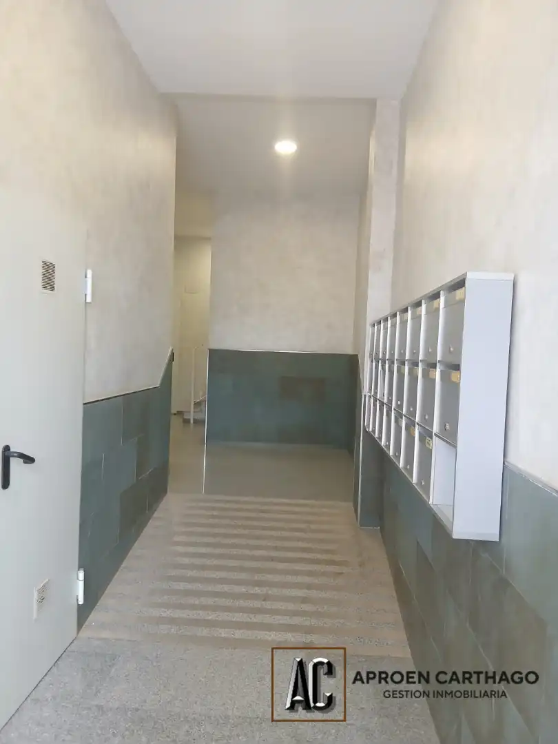 Piso con terraza en venta en Centro, imagen 3