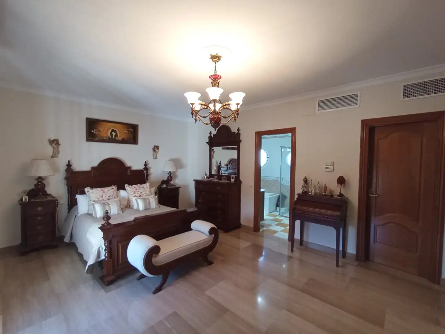 Schlafzimmer von Haus oder Chalet zum Verkauf in Córdoba mit Klimaanlage, Heizung und Terrasse