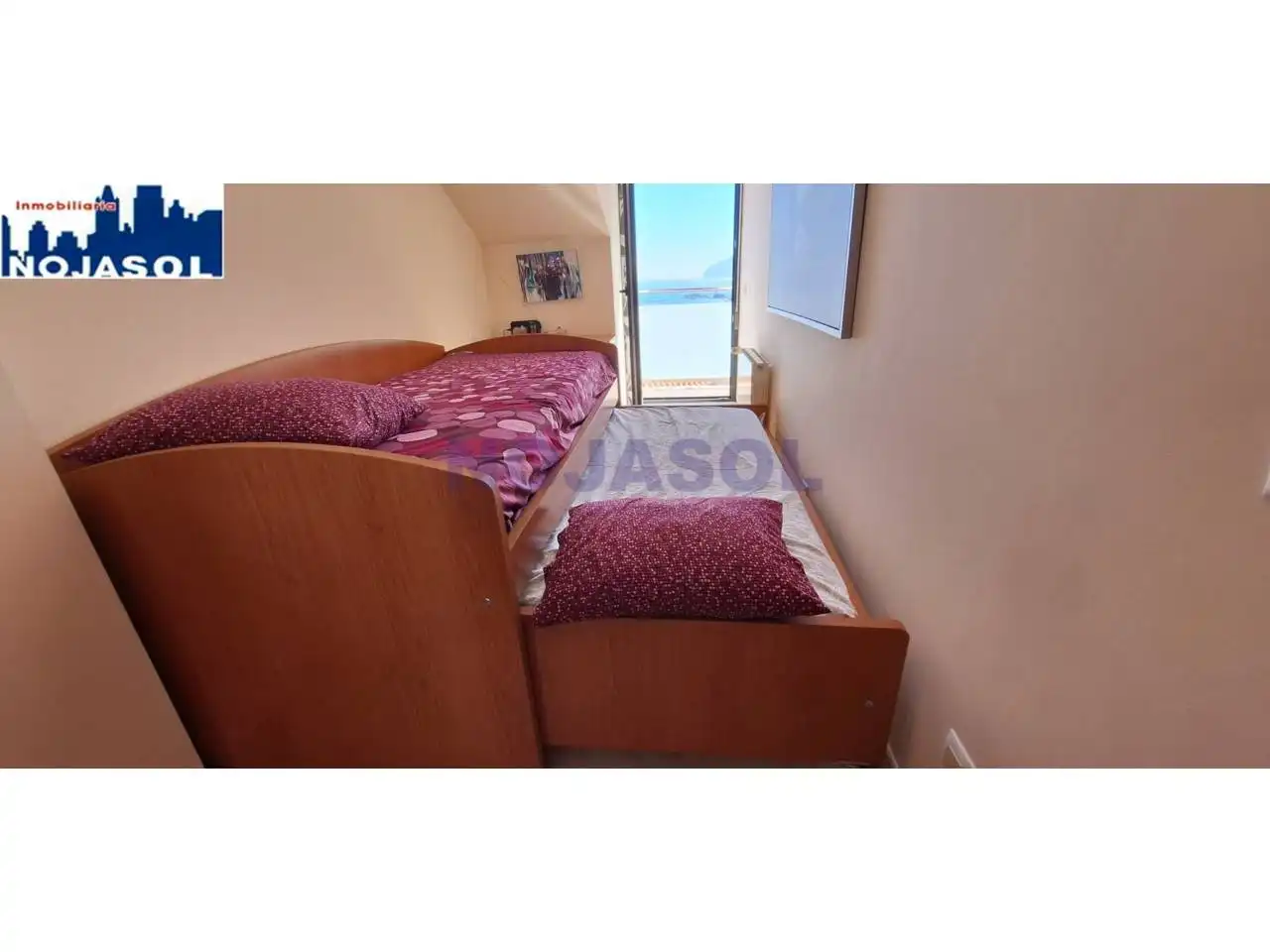 Schlafzimmer von Dachboden zur Miete in Noja mit Heizung, Terrasse und Abstellraum