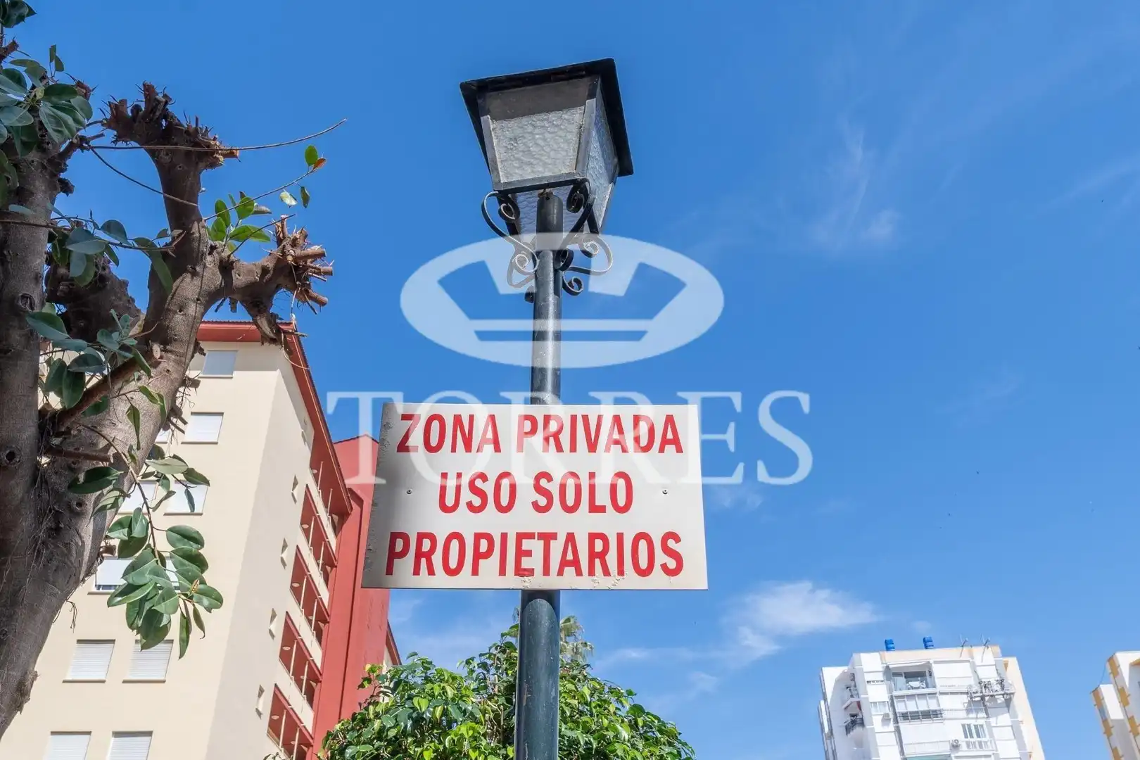 Vista exterior de Pis en venda en Vélez-Málaga