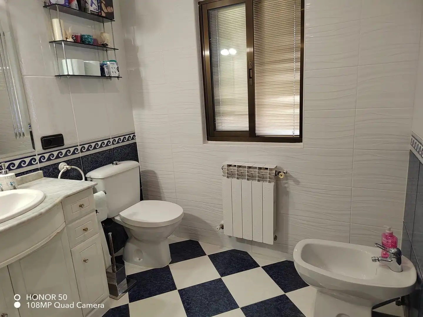 Bany de Casa adosada en venda en Cardeñajimeno amb Calefacció, Parquet i Traster