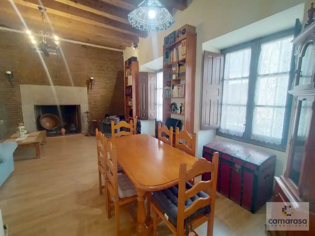 Comedor de Piso en venta en Ávila