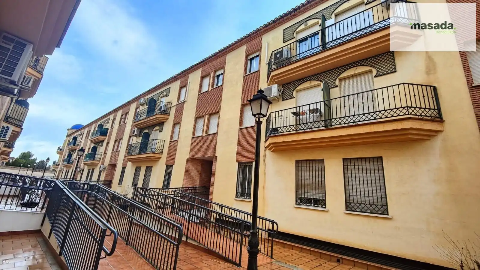Vista exterior de Pis en venda en Las Gabias amb Moblat