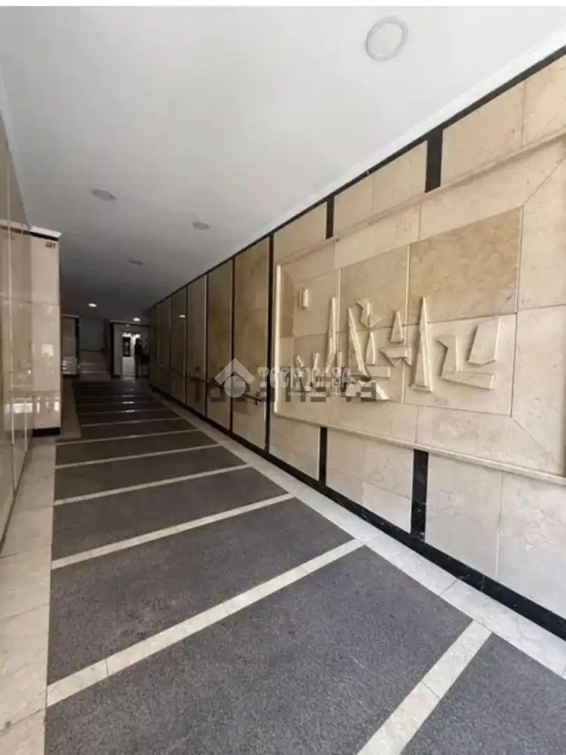 Piso en venta en Granada con Aire acondicionado, Amueblado y Balcón