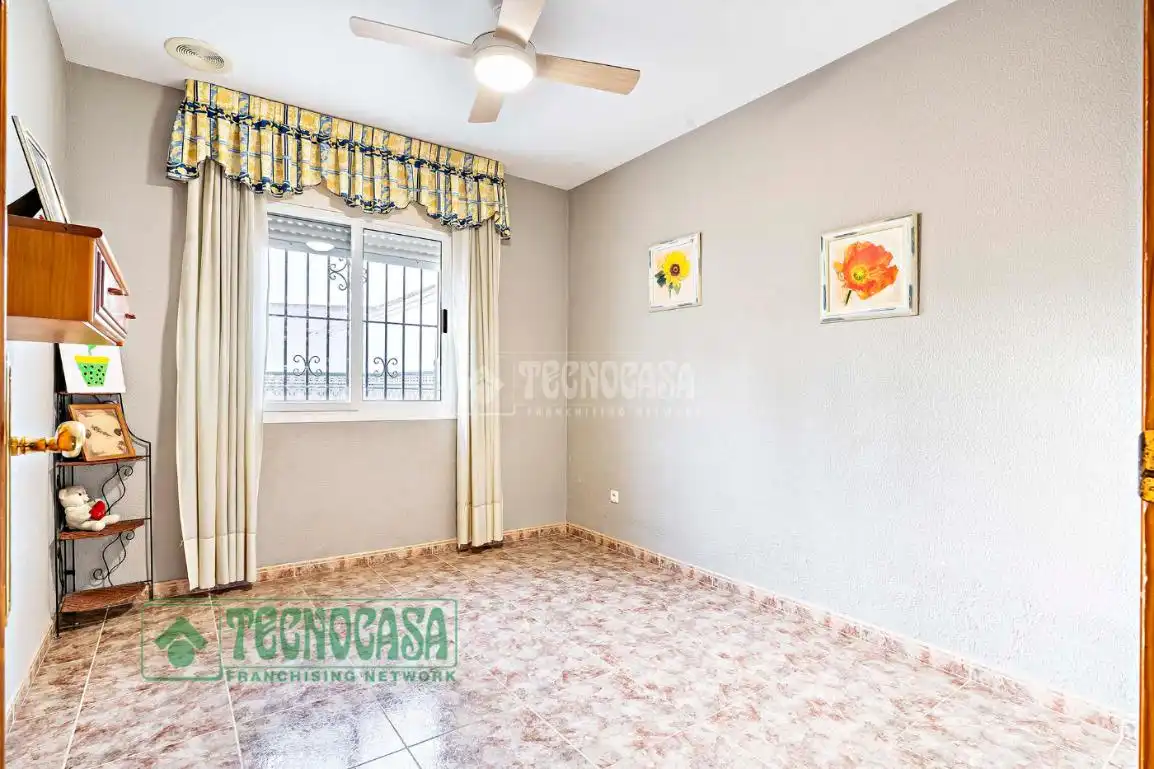 Maison avec terrasse à vendre à Roquetas de Mar ciudad, imagen 11