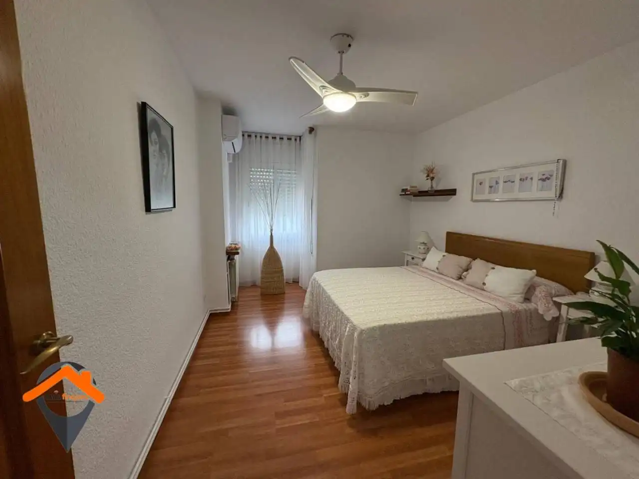 Bedroom of Flat for sale in Polinyà  with Air Conditioner, Heating and Parquet flooring